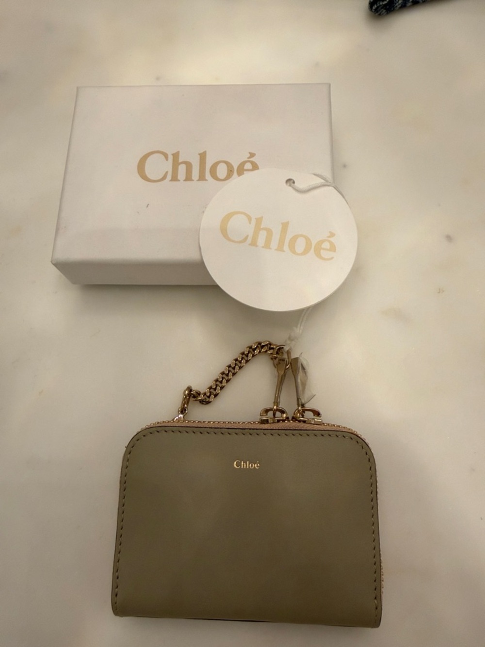 Chloé Olive Green Leather Zip Wallet with Gold Chain